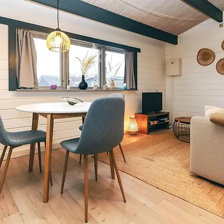 4 Person In Karrebaeksminde-by Traum Feriehus *